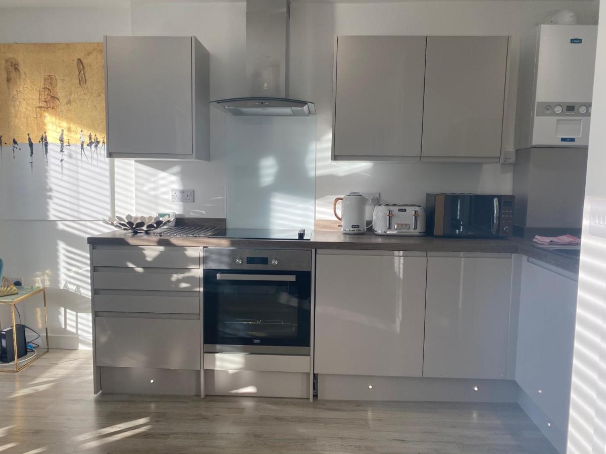 Stylish Pontcanna Flat Near City Centre Cardiff Esterno foto