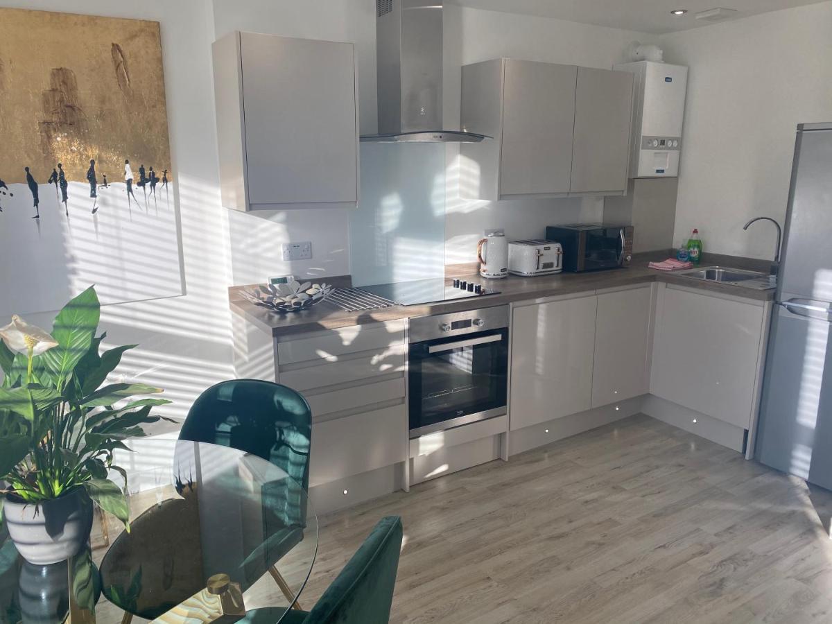 Stylish Pontcanna Flat Near City Centre Cardiff Esterno foto